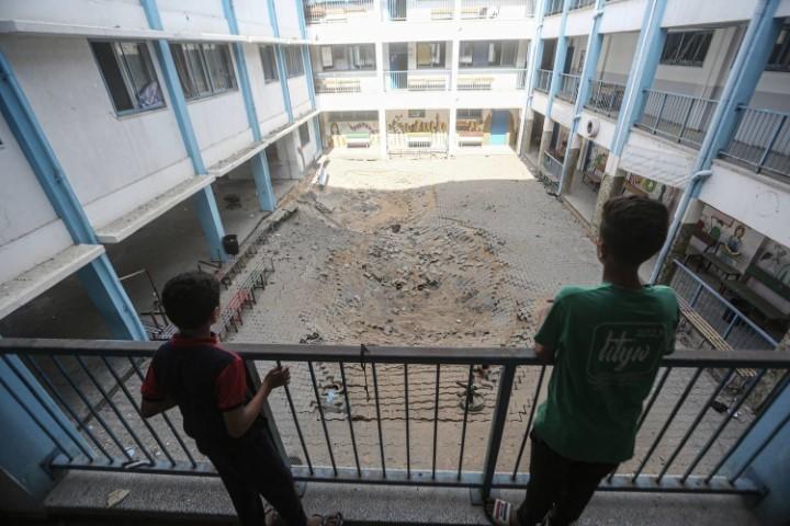 الأونروا: ثلث موظفينا الذين قتلوا كانوا تحت خط وادي غزة