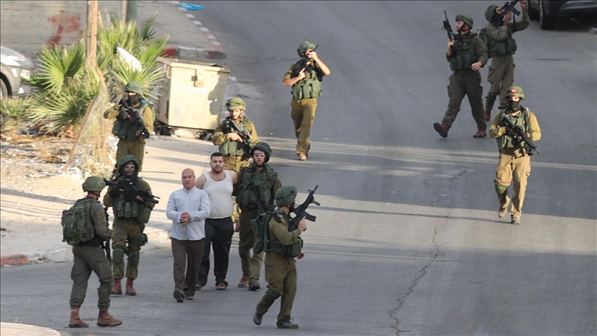 الضفة.. الاحتلال يعتقل أكثر من 50 فلسطينيا خلال ساعات