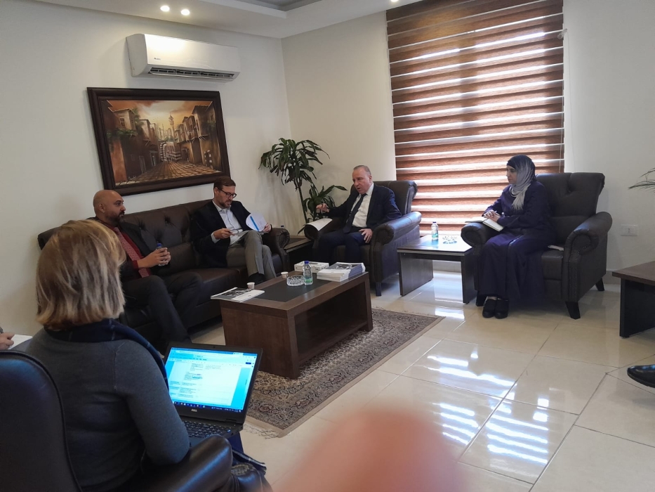 مدير عام الشؤون الفلسطينية يلتقي مدير عمليات الاونروا في الاردن