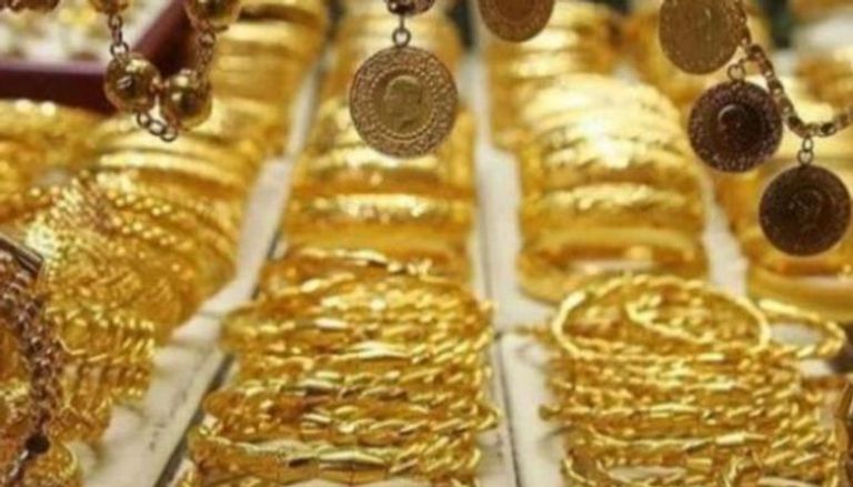 39.8 دينارا سعر الذهب عيار 21 في السوق المحلية