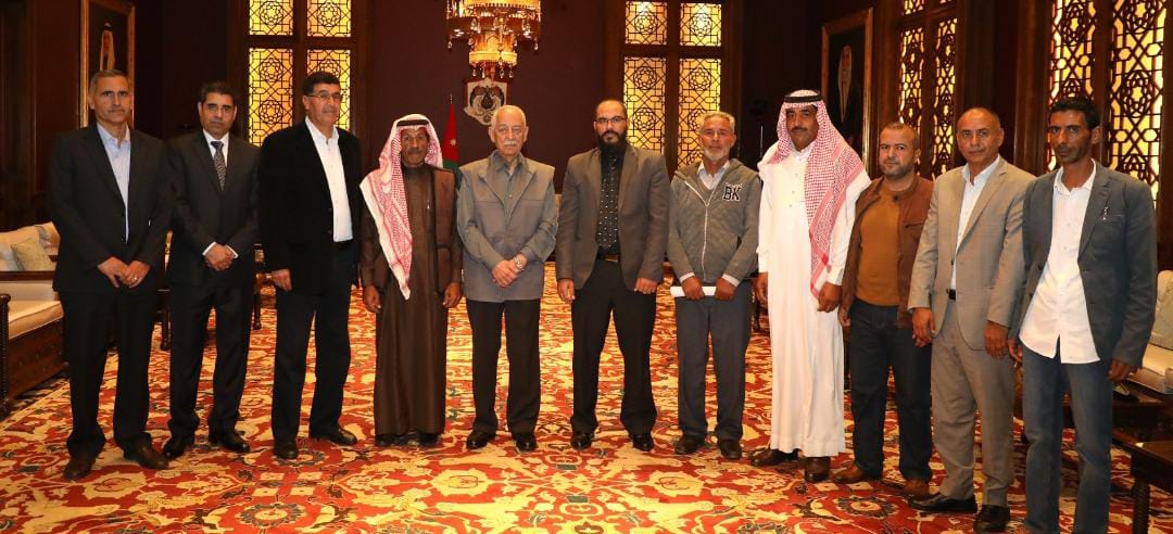 العيسوي يلتقي وفدًا من تجمع قرى العامرية بلواء الجيزة ...صور