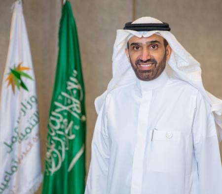 السعودية: مؤتمر سوق العمل يعقد شراكات علمية مع منظمات دولية