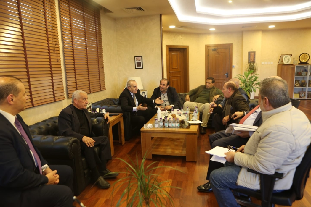 أبو السمن : فتح أفاق العمل أمام المقاول الأردني في الخارج