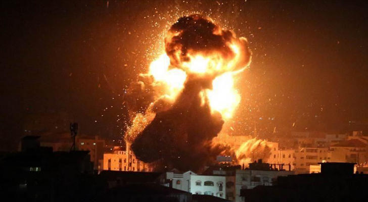 الاحتلال يستهدف محيط محطة توليد الكهرباء بغزة