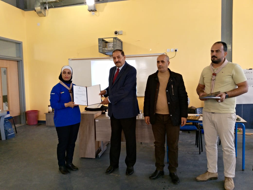 العوران يرعى تخريج دورة مساعد قائد وحدة كشفية