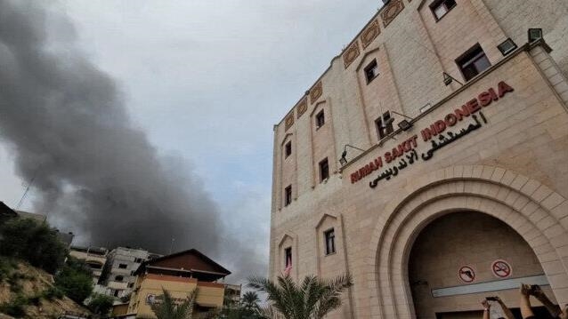 عاجل ...“صحة غزة”: إخلاء كامل لمشفى الإندونيسي وبقية جرحى “الشفاء