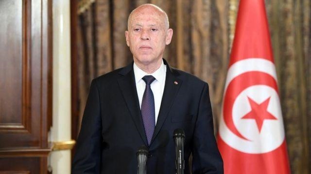 تونس..توجيه رئاسي بمواصلة الجسر الجوي الإغاثي إلى فلسطين