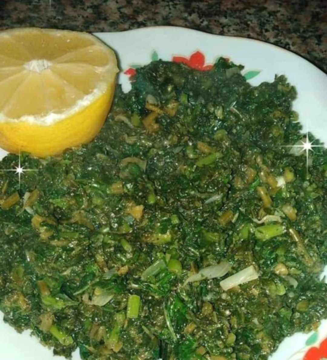 ماذا يحدث للجسم أثناء تناول الخبيزة ...بمعالجة مشاكل الهضم