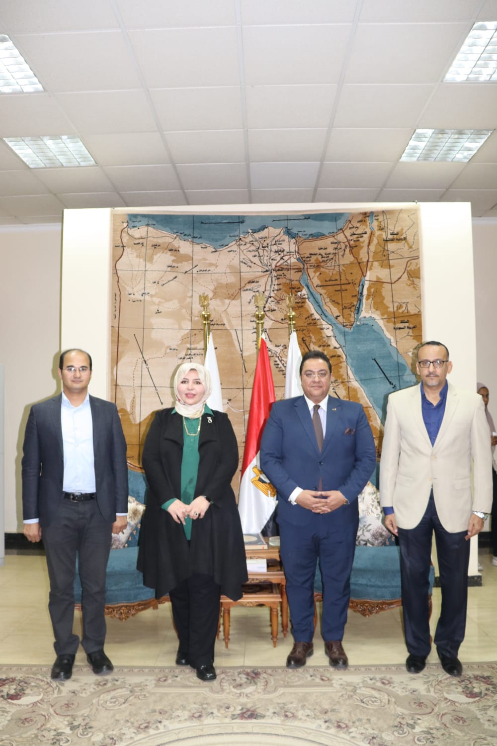 تحت عنوان رائدات المستقبل... معهد إعداد القادة ينظم برنامجًا تدريبيًا بمشاركة 200 طالبة من الجامعات التكنولوجية