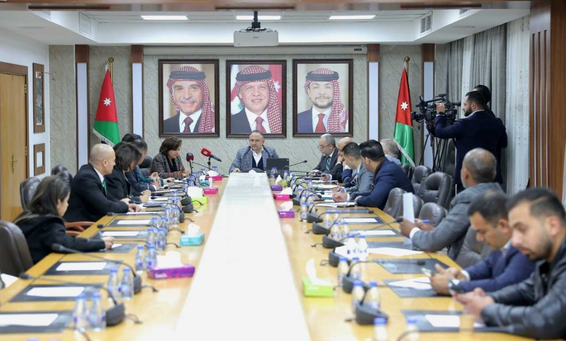 الاقتصاد والاستثمار النيابية تطلع على إنجازات وزارة الاستثمار وخططها المستقبلية