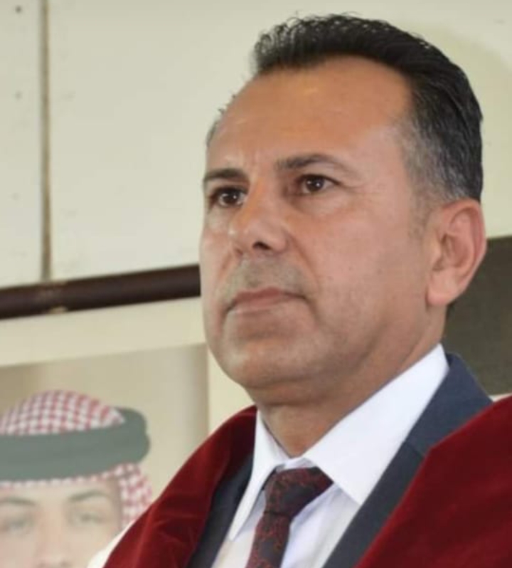 المجذوب يُهنئ الدكتور جهاد الربابعة بترقيته إلى رتبة أستاذ مشارك