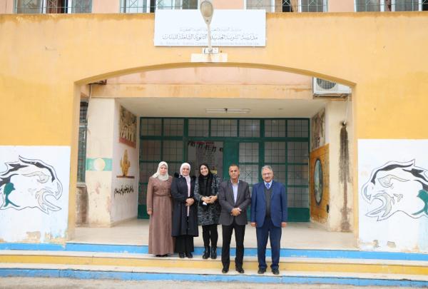 تربية الشونة الجنوبية تنظم حملة لتوزيع الملابس على عدة مدارس