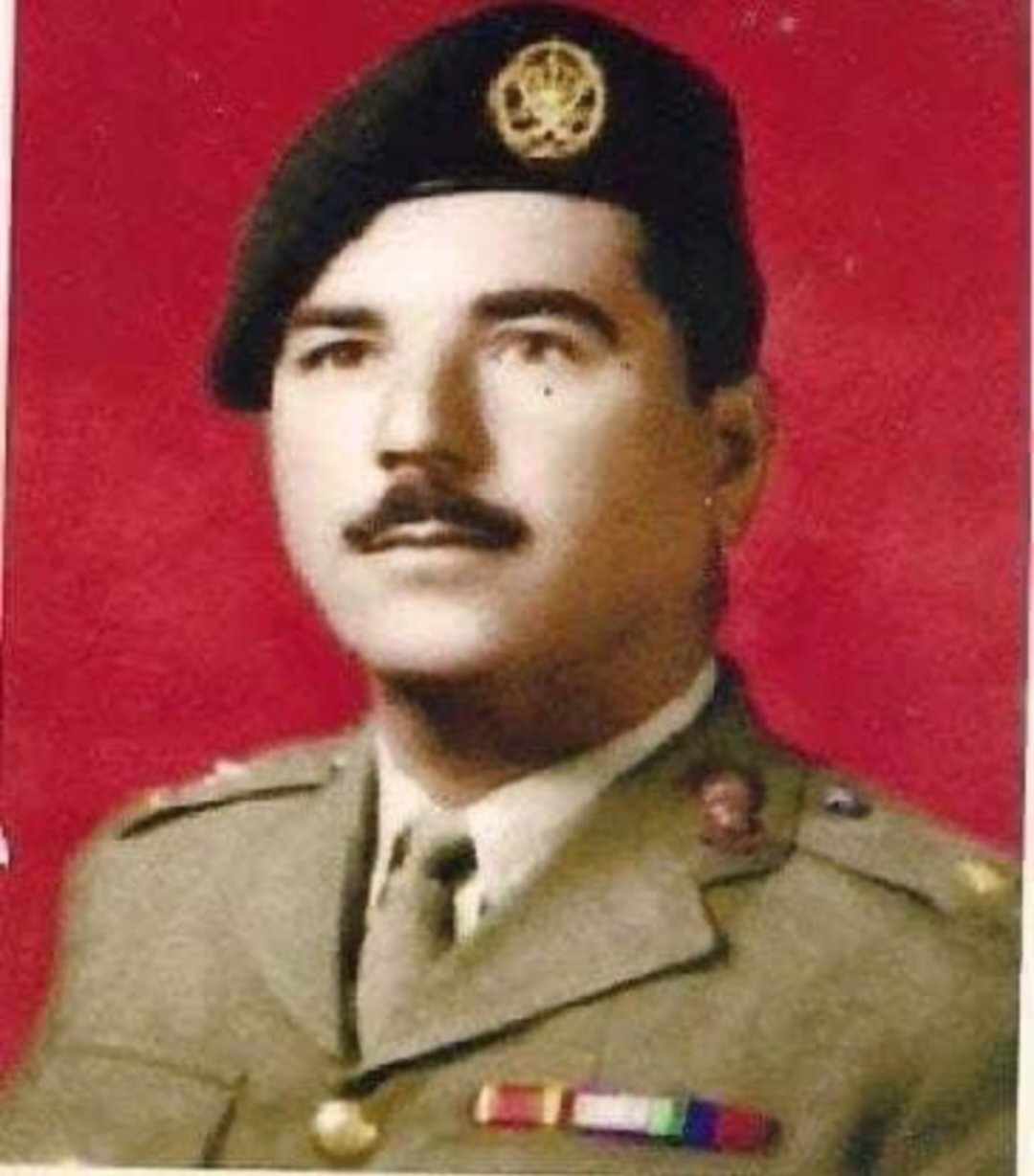 بطل من ابطال الجيش العربي  الشهيد المدفعي محمد محمود ابو الفول