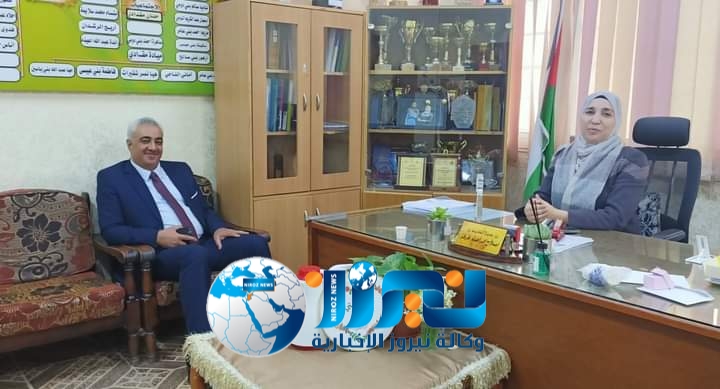 مدير الشؤون التعليمية بلواء الكورة يتفقد طالبات الثانوية العامة في مدرسة كفرالماء الثانوية للبنات