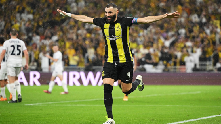 اتحاد جدة يتخطى أوكلاند سيتي وبنزيما يدخل التاريخ