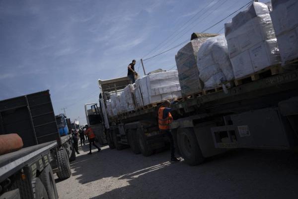 الخارجية الأميركية: دخول أولى الشاحنات المحمّلة بضائع تجارية إلى غزة