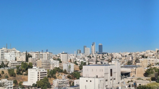 الحكومة: الأردن تجاوز كثيرا من الأزمات الاقتصادية العالمية والإقليمية