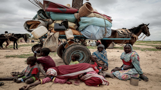 مفوض حقوق الإنسان يدعو إلى حماية المدنيين في السودان