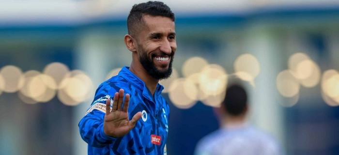 استبعاد قائد الهلال من مباراة أبها رغم مصالحة المدرب