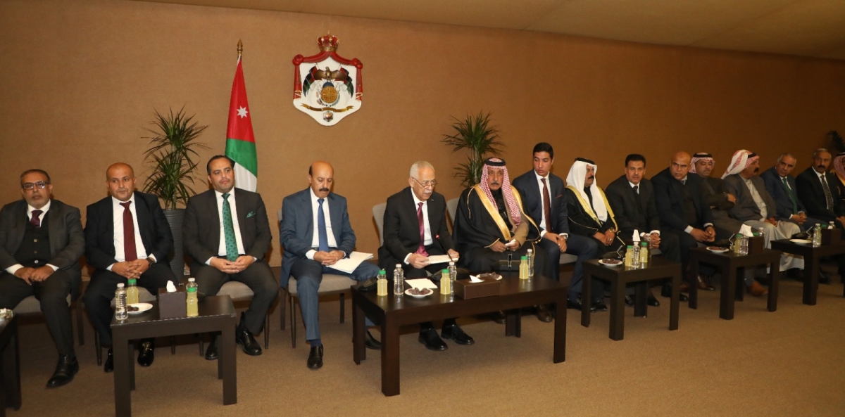 خلال لقائهم رئيس الديوان الملكي شيوخ ووجهاء من عشائر النعيم والدعجة يثمنون مواقف الأردن وجهود الملك لنصرة الأشقاء الفلسطينيين