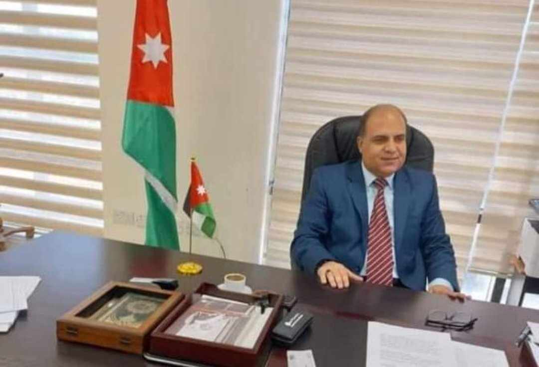 ترفيع  الدكتور حمدان السرحان  الى الدرجة الخاصة