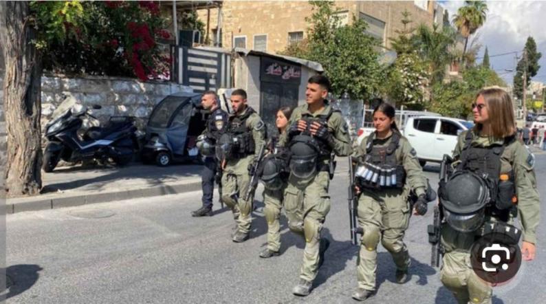إصابات بالاختناق خلال قمع الاحتلال المصلين في وادي الجوز بالقدس