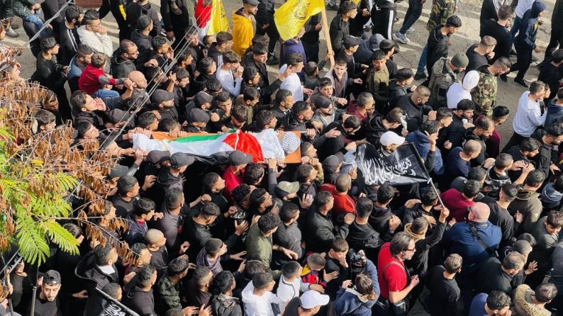 تشييع جثماني الشهيدين عبد الكريم بديرات وحازم قطاوي إلى مثواهما الأخيرين في طولكرم ورام الله
