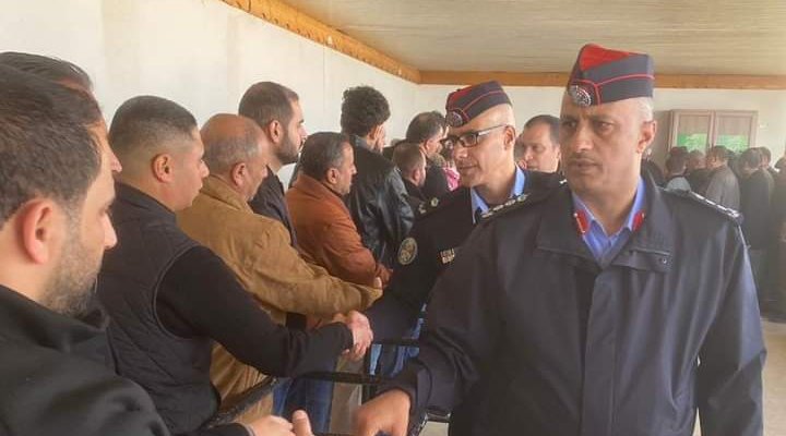العقيد محمد مبيضين يشارك في تشييع جثمان الوكيل المتقاعد عصمان الطحان