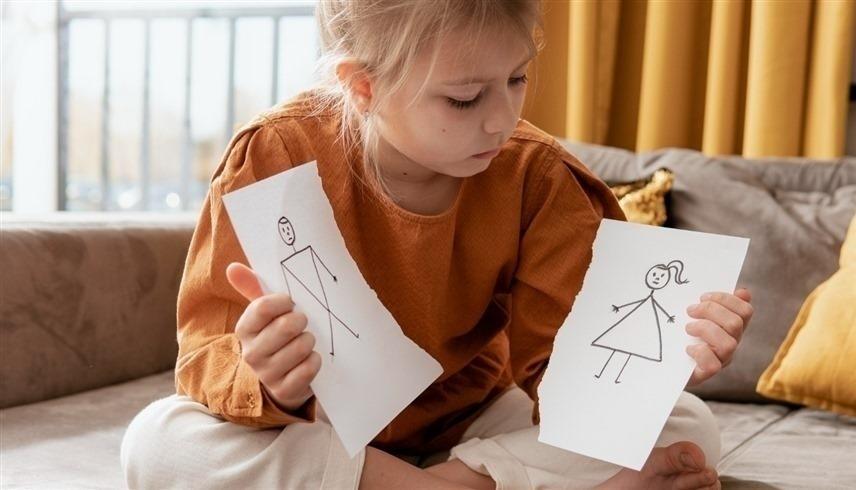 كيف ينجو الأطفال نفسياً بعد الطلاق؟