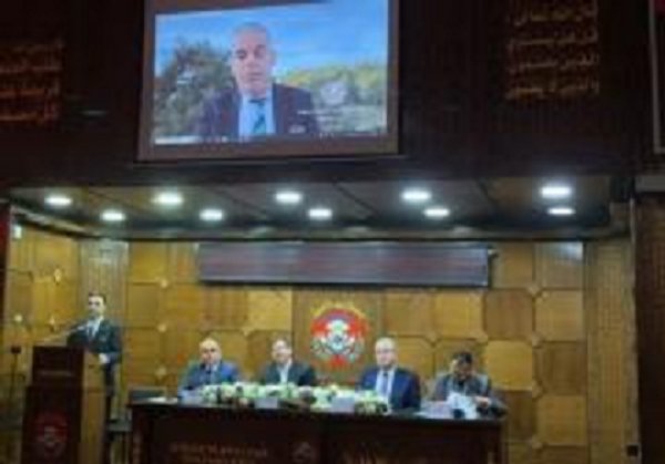 ندوة حوارية بعنوان دور الأردن والهاشميين في الدفاع عن القضية الفلسطينية في جامعة إربد الأهلية