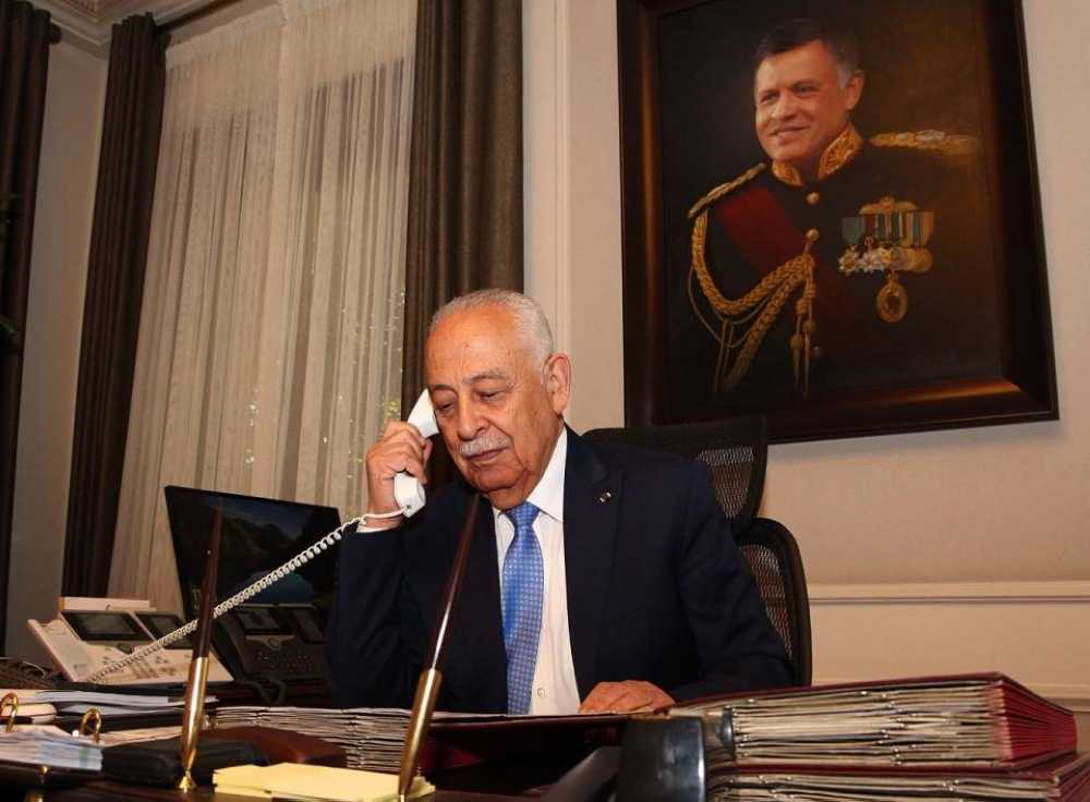 العيسوي ينقل تعازي الملك  وولي العهد إلى عشيرة الجبور بوفاة الحاج احمد محمد سعيفان