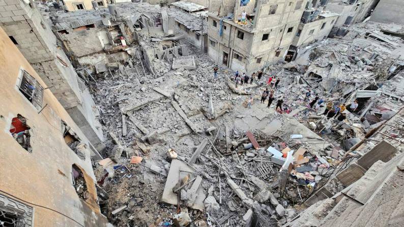 جيش الاحتلال: قصفنا 30 ألف هدف بقطاع غزة و3400 فى لبنان منذ بداية الحرب