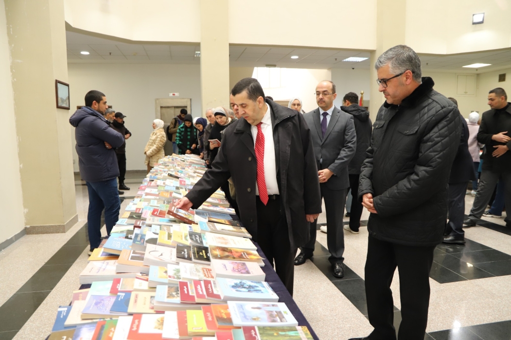 انطلاق فعاليات معرض الكتاب المجاني في البلقاء التطبيقية