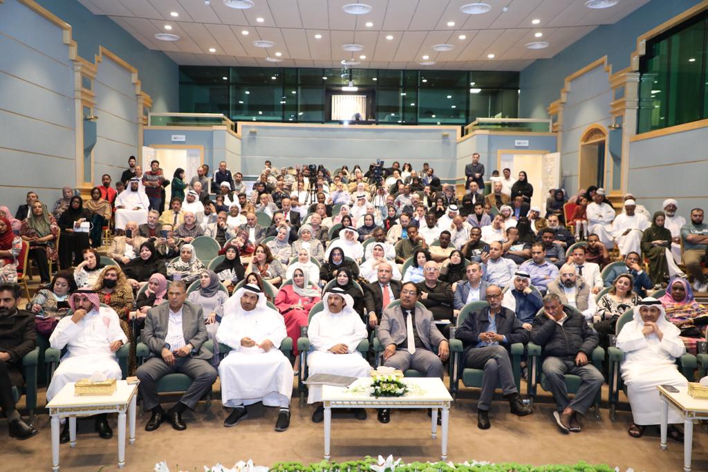 جمهور المهرجان تفاعل مع أصبوحة خورفكان وأمسية قصر الثقافة