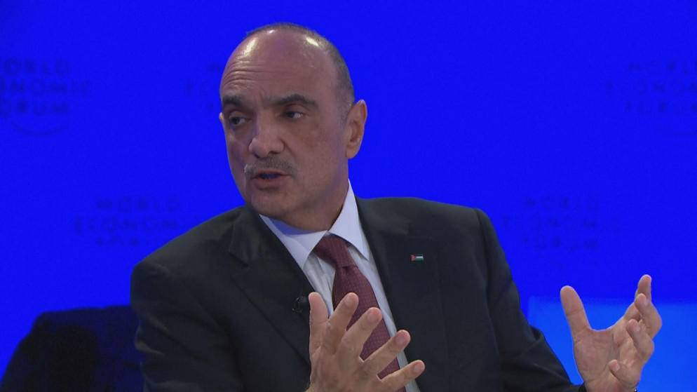 الخصاونة: من الصعب على الأردنيين الموافقة على مشاريع مع إسرائيل
