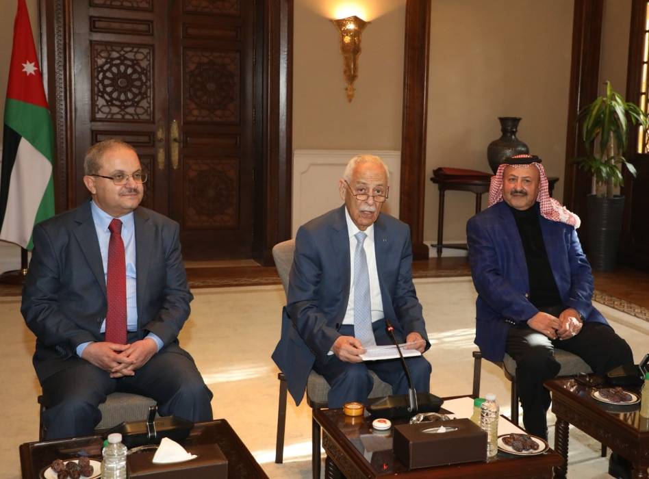رئيس الديوان الملكي الهاشمي يلتقي فعاليات أكاديمية وإعلامية...صور
