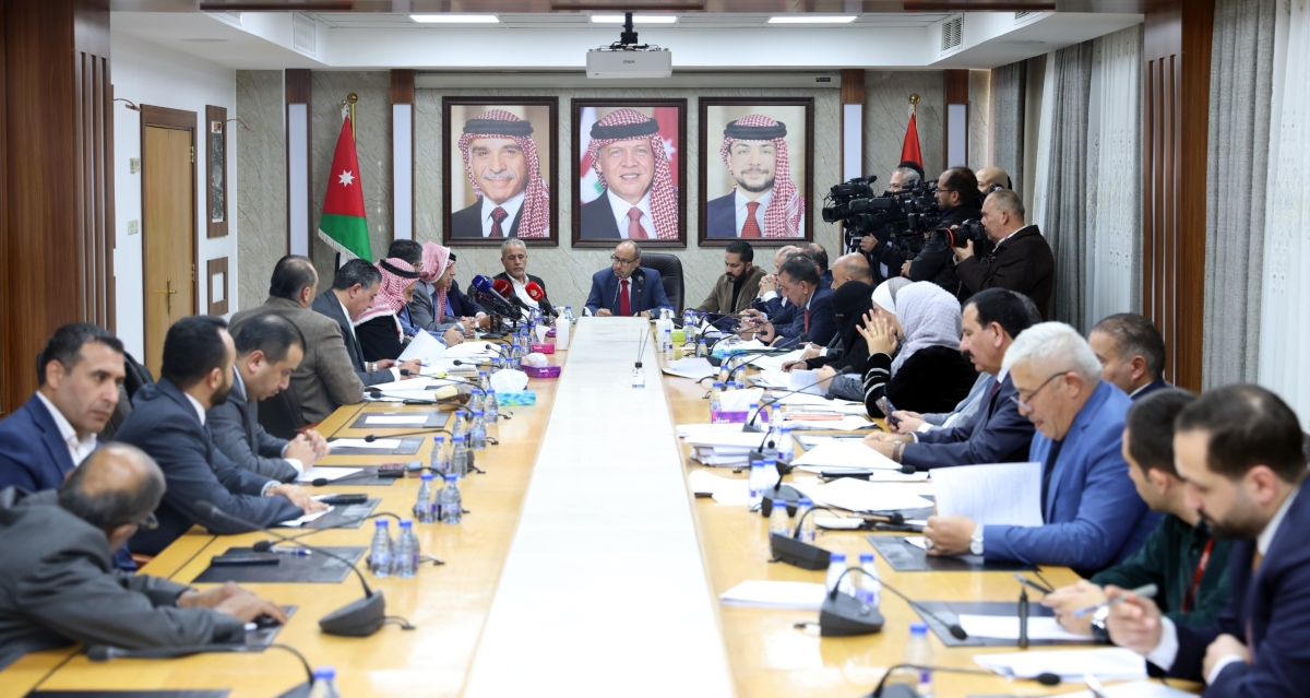المالية النيابية تناقش موازنة وزارة الإدارة المحلية