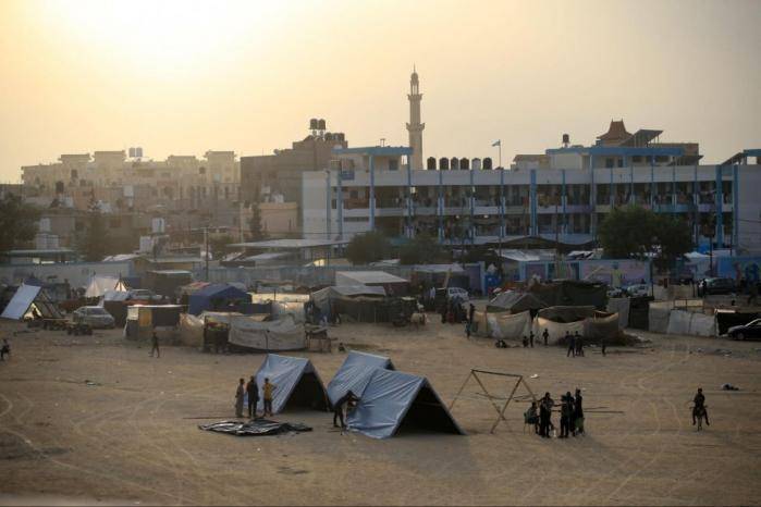 الهلال الأحمر تحذر من تدهور الأوضاع الإنسانية في محافظتي غزة والشمال وتطالب بفتح ممر إنساني