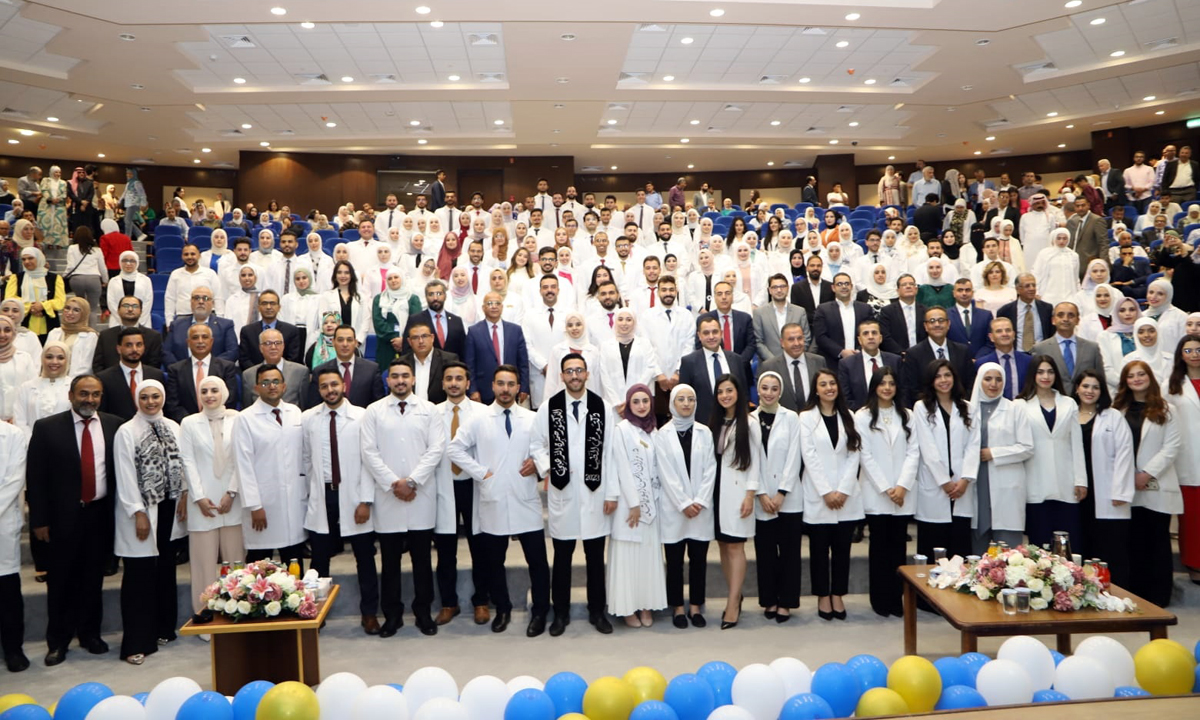 كلية الطب في جامعة البلقاء تحصل على الاعتماد الطبي