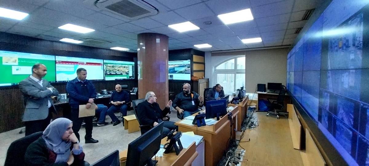 أبو السمن يطمئن على جاهزية الوزارة للتعامل مع الظروف الجوية