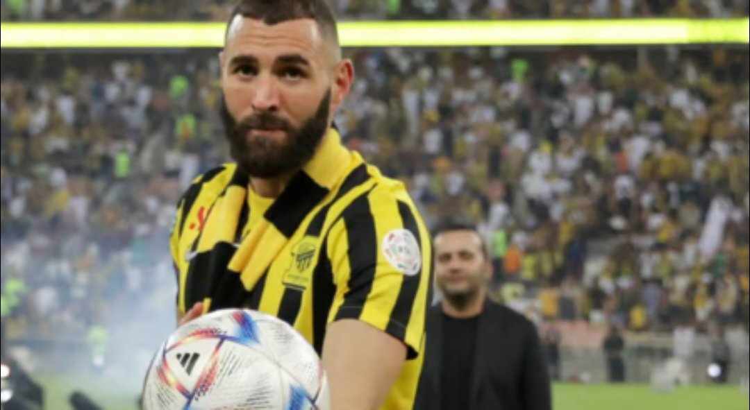 بنزيما يريد مغادرة الاتحاد السعودي
