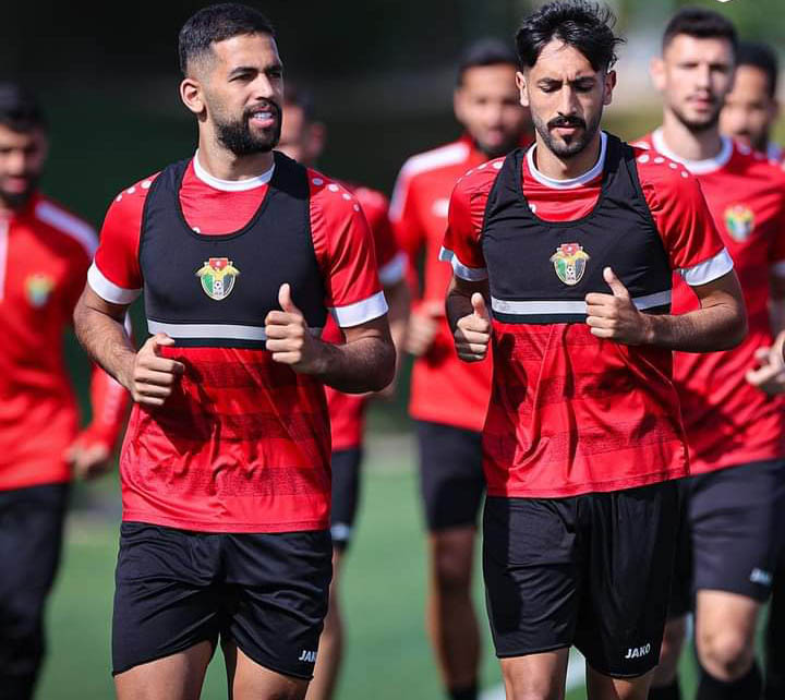 المنتخب الوطني يلتقي نظيره العراقي بكأس آسيا غدا