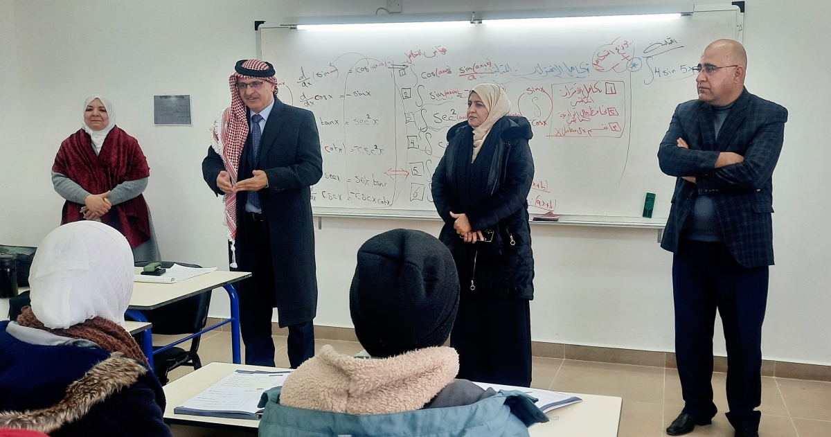 المجالي يلتقي طالبات التوجيهي بمدرسة الجدعا الثانوية للبنات