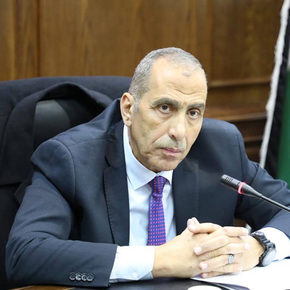 الحمود:الوطن عبارة عن فندق بالنسبة لهؤلاء