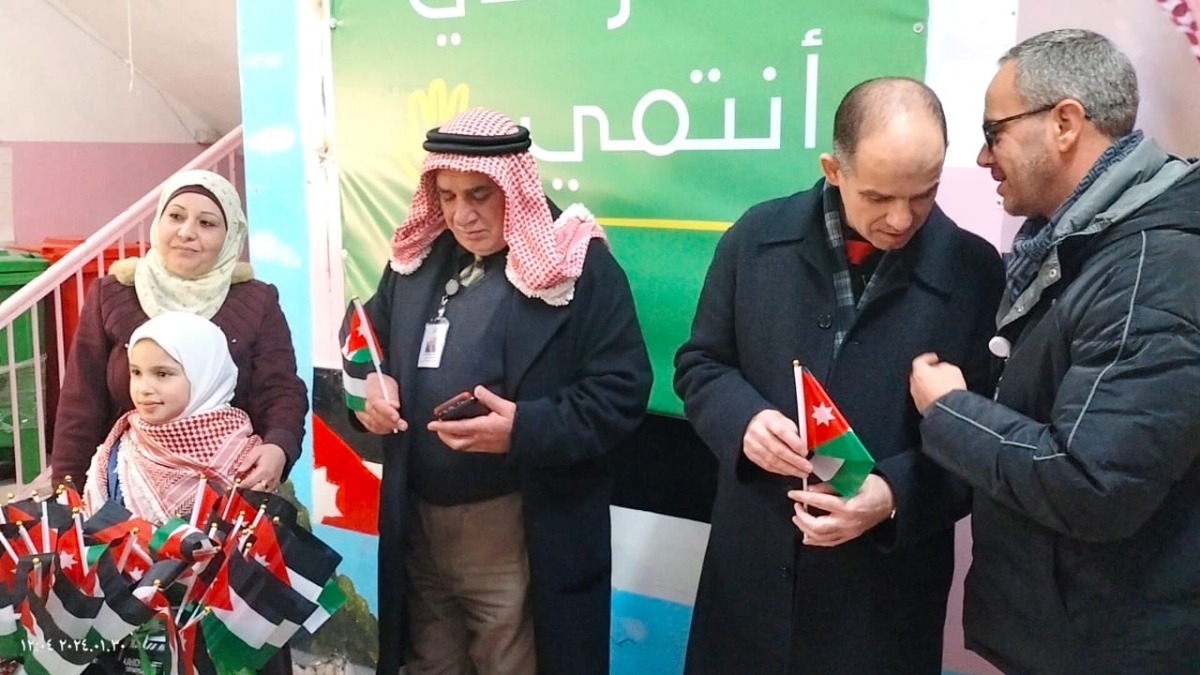 وفد من كلية لومينوس الجامعية التقنية يزرو مدارس في محافظة عجلون...صور