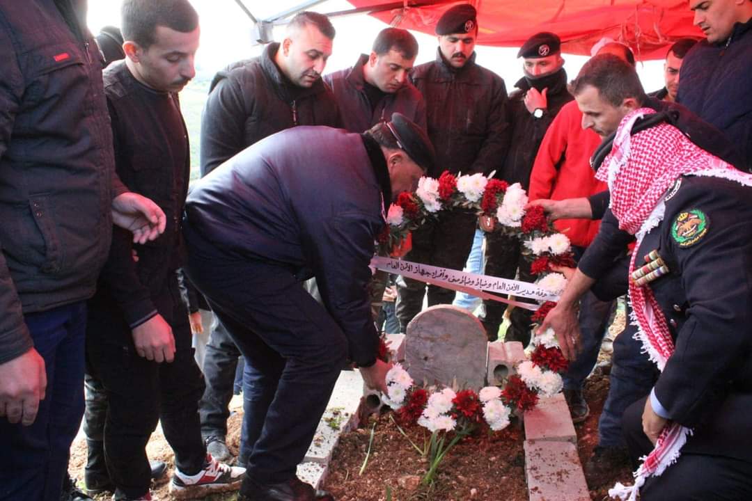 تشييع جثمان الملازم٢ سيف الدين مفلح محمد عبيدات...صور