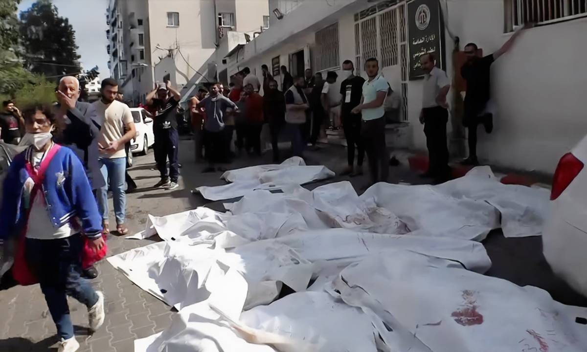 الصحة الفلسطينية تتسلم جثامين عشرات الشهداء في غزة