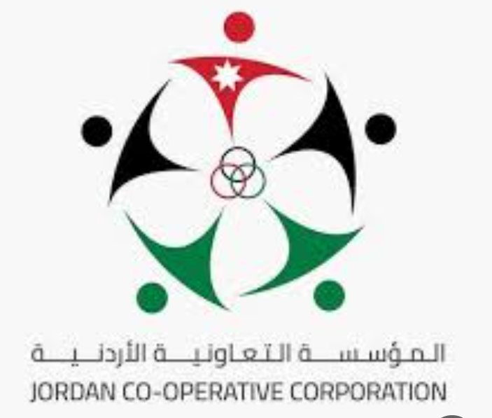 مدير المؤسسة التعاونية يتفقد مشاريع بيئية في إربد