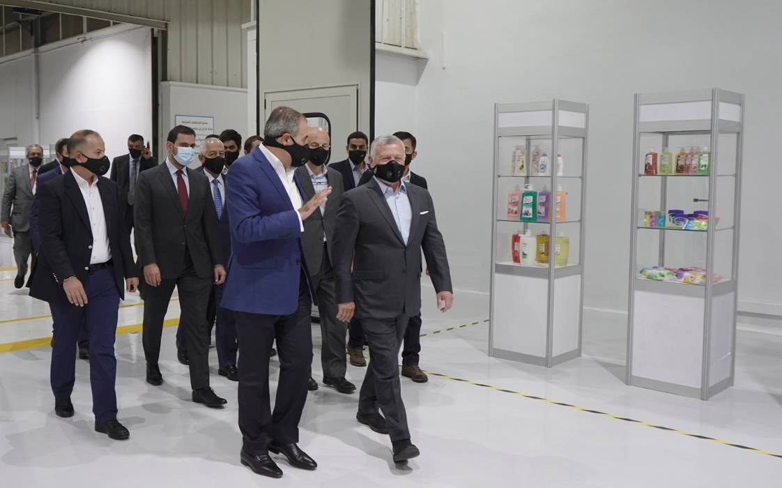 الصناعة تحقق قفزات لافتة في مجالات الإنتاج والتصدير خلال 25 عاما