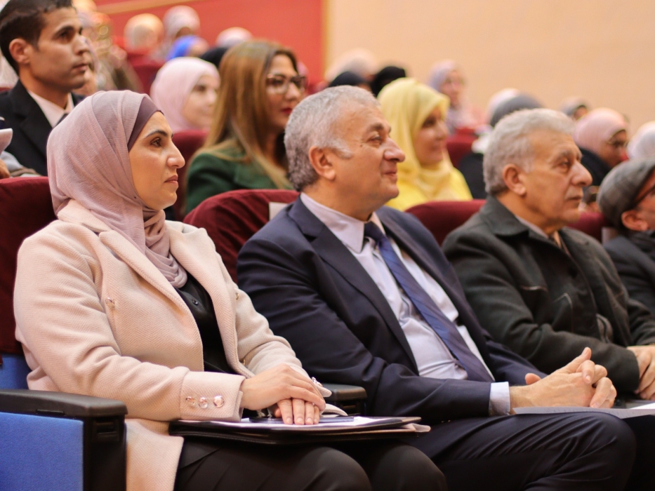 فيلادلفيا تفتتح الملتقى التربوي الأول...صور
